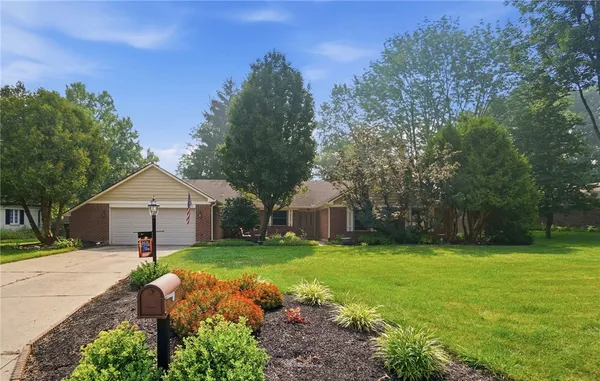 $429,000 | 196 Cambria Drive, Beavercreek, OH 45440