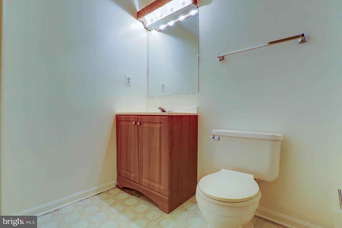 10 Rader Court Baltimore, MD 21234 - Photo 14 of 26 Bath