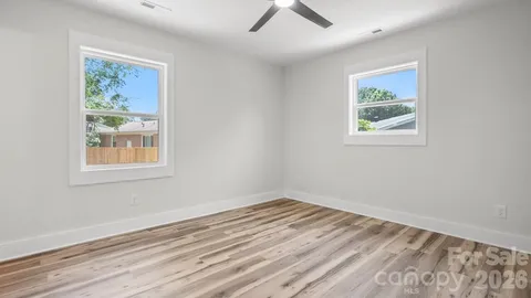 $325,000 | 2513 Westgrove Drive, Charlotte, NC 28208