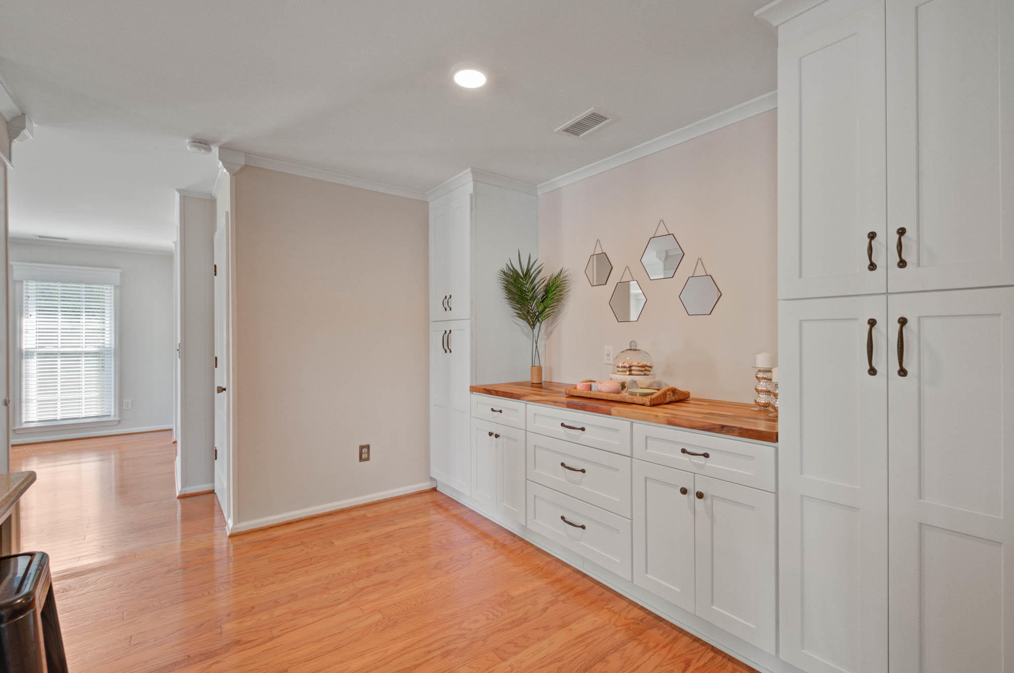 52 Rivers Point Row Charleston, SC 29412 - Photo 40 of 40 Great flowing floor plan