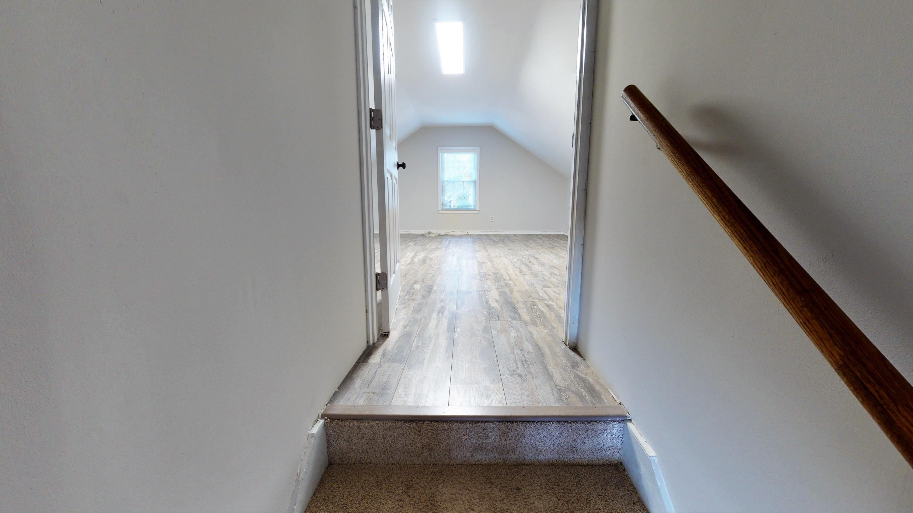 52 Rivers Point Row Charleston, SC 29412 - Photo 22 of 40 Newly added solid core door