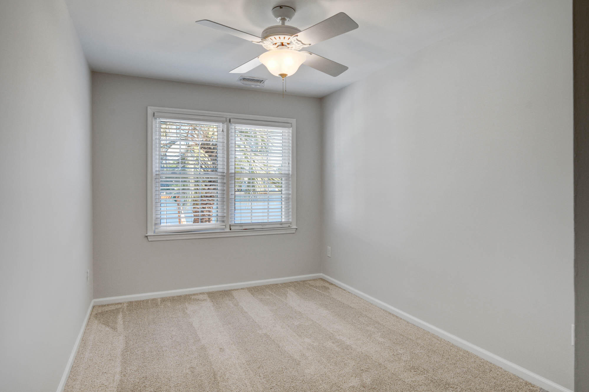52 Rivers Point Row Charleston, SC 29412 - Photo 29 of 40 2nd bedroom