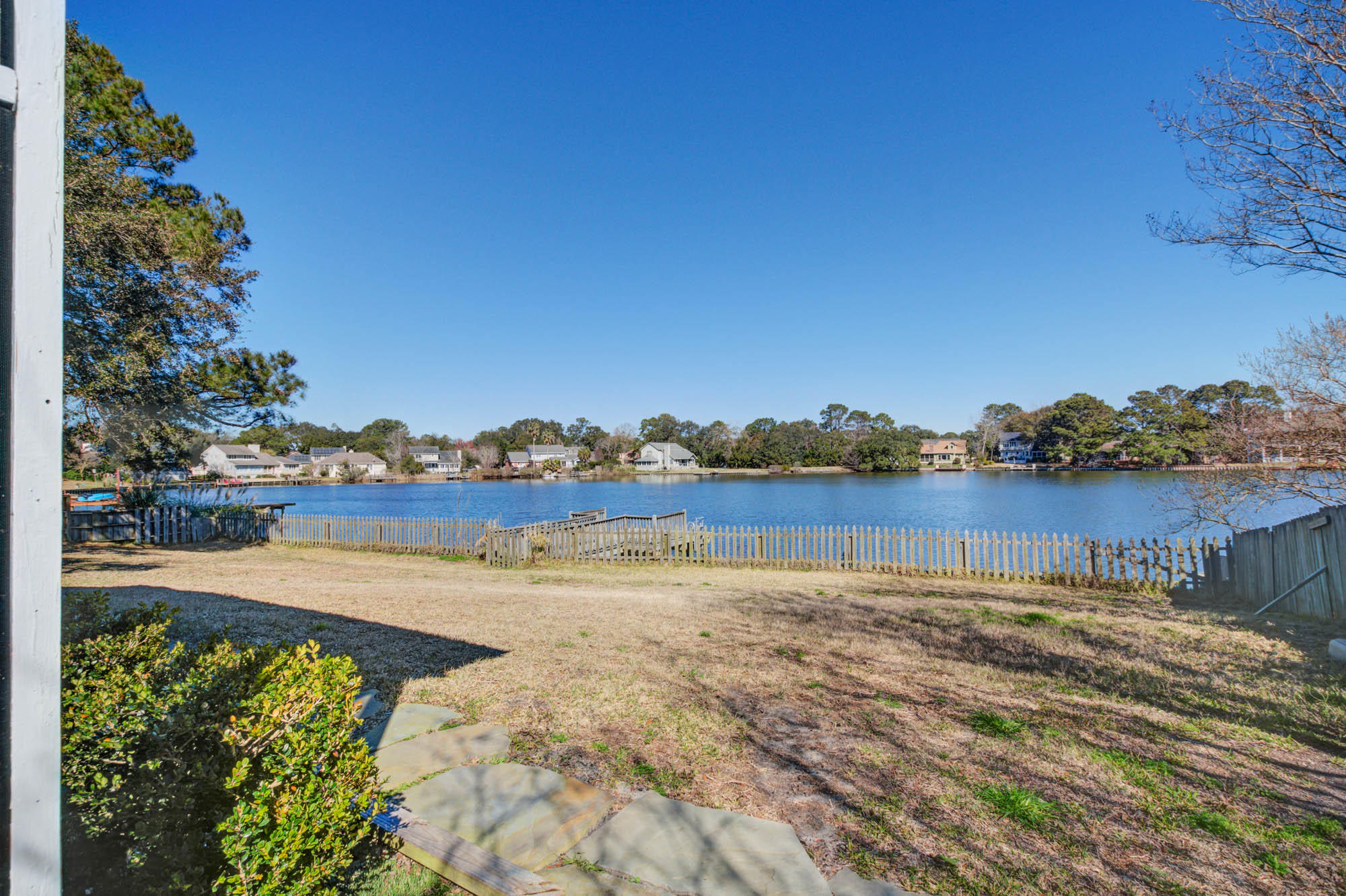 52 Rivers Point Row Charleston, SC 29412 - Photo 37 of 40 Gorgeous backyard