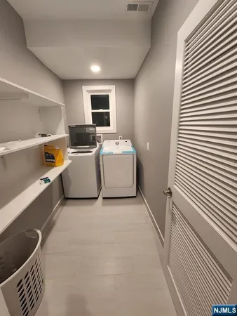 a view of utility room and utility room