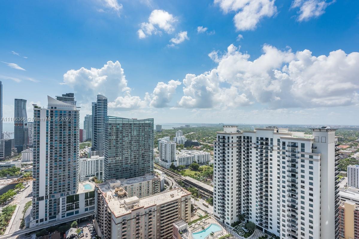 45 Southwest 9th Street, Unit 3704 Miami, FL 33130 - Photo 22 of 61 Gallery Image 22