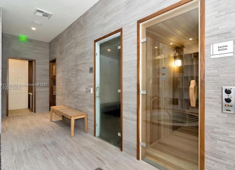 45 Southwest 9th Street, Unit 3704 Miami, FL 33130 - Photo 52 of 61 Gallery Image 52