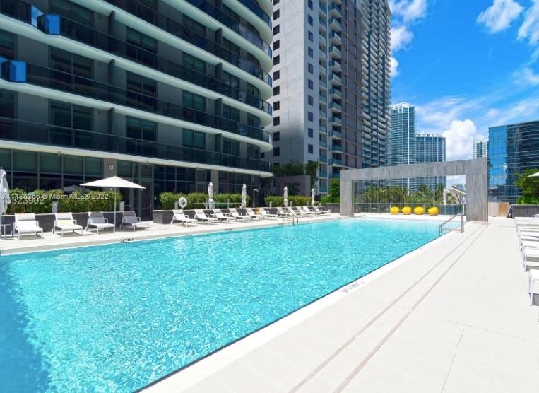 45 Southwest 9th Street, Unit 3704 Miami, FL 33130 - Photo 57 of 61 Gallery Image 57
