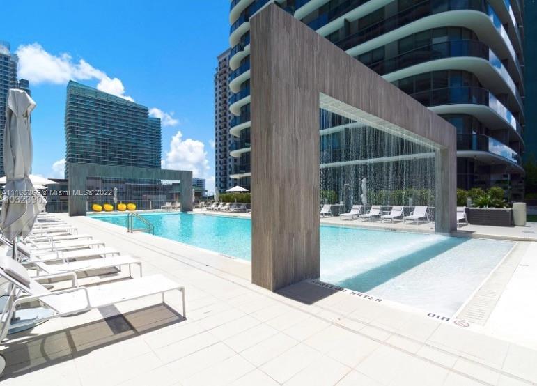 45 Southwest 9th Street, Unit 3704 Miami, FL 33130 - Photo 58 of 61 Gallery Image 58