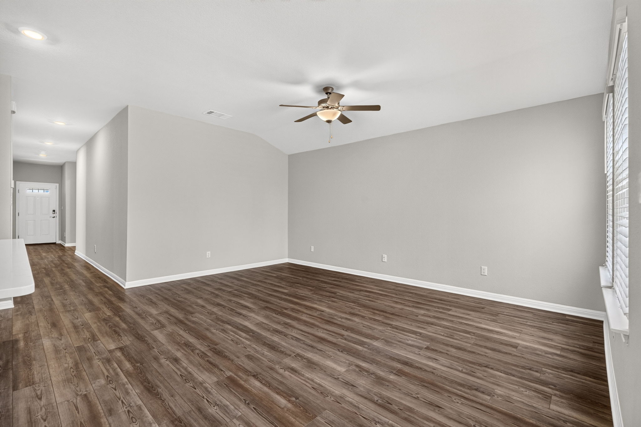 228 El Capitan Loop Dripping Springs, TX 78620 - Photo 9 of 24