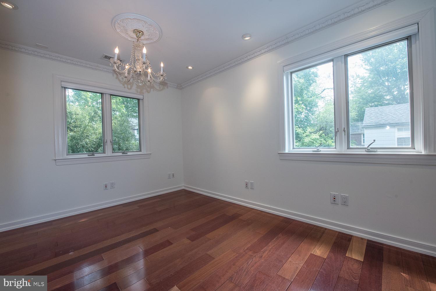 233 Crosshill Road Wynnewood, PA 19096 - Photo 23 of 28