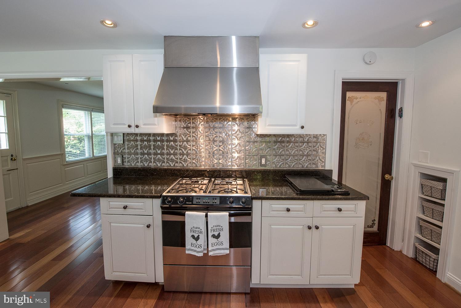 233 Crosshill Road Wynnewood, PA 19096 - Photo 8 of 28