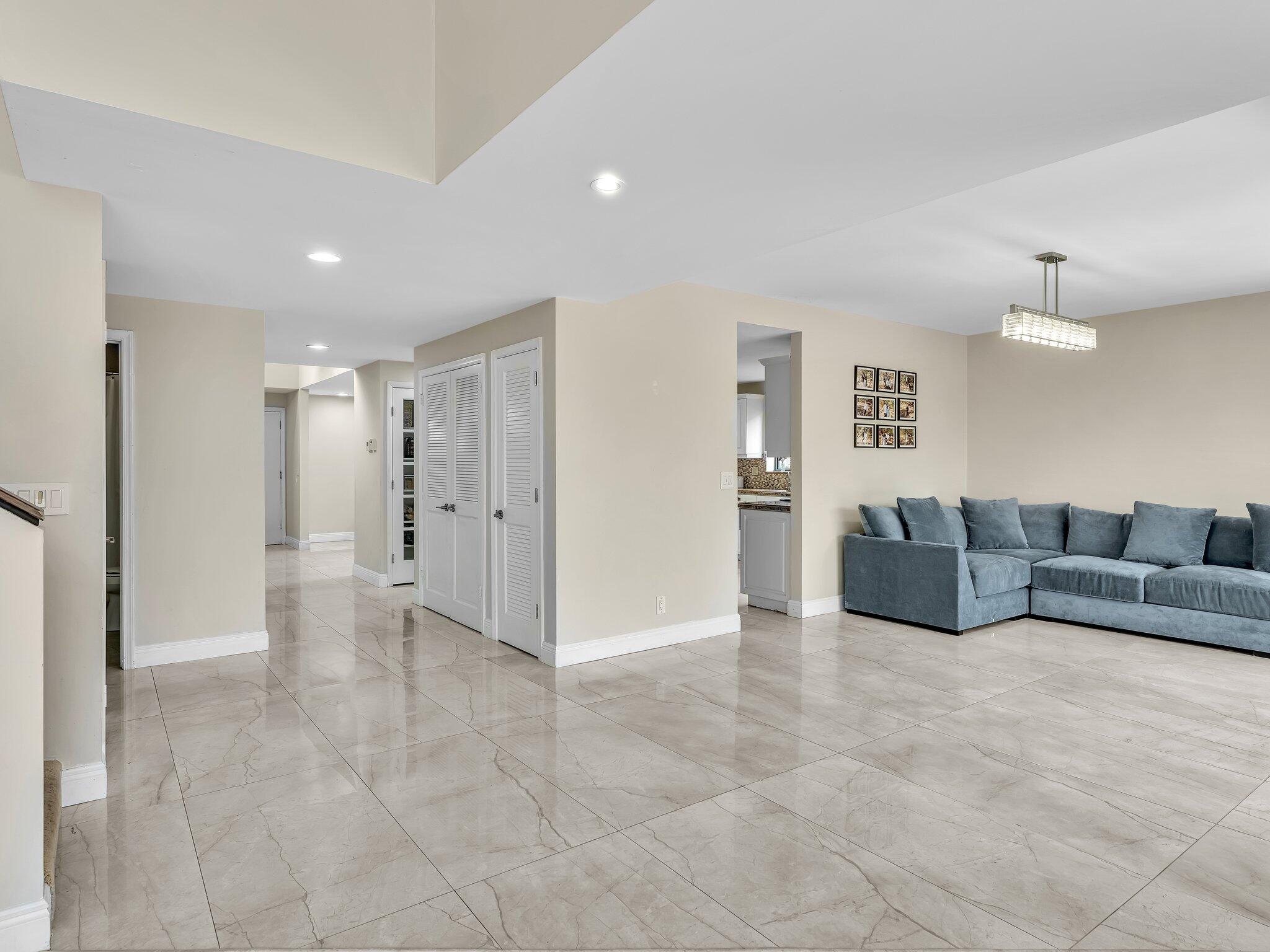 6400 Via Rosa Boca Raton, FL 33433 - Photo 22 of 81 FPP00931