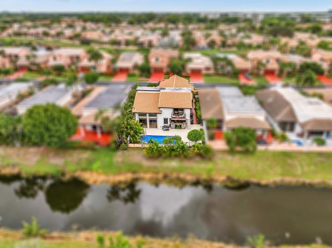 6400 Via Rosa Boca Raton, FL 33433 - Photo 68 of 81 D39A02AB-8352-4319-8311-E41F934C83C3