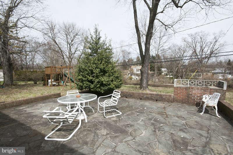 8209 Thornton Road Towson, MD 21204 - Photo 18 of 24 Rear Stone Patio