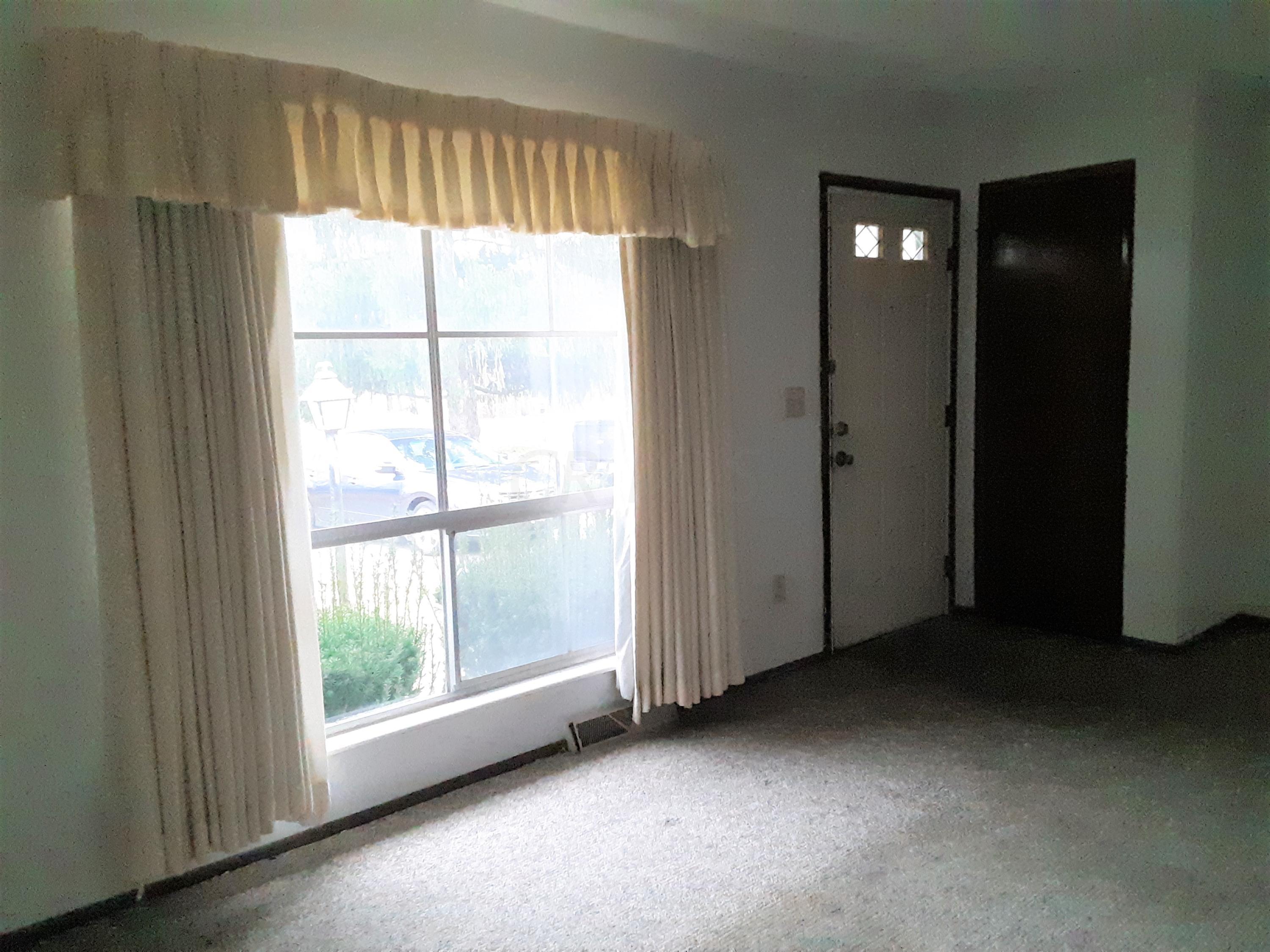 680 Williams Road Columbus, OH 43207 - Photo 3 of 24