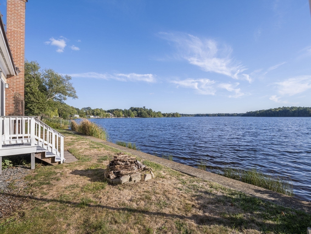 29 Ocean Halifax, MA 02338 - Photo 30 of 42