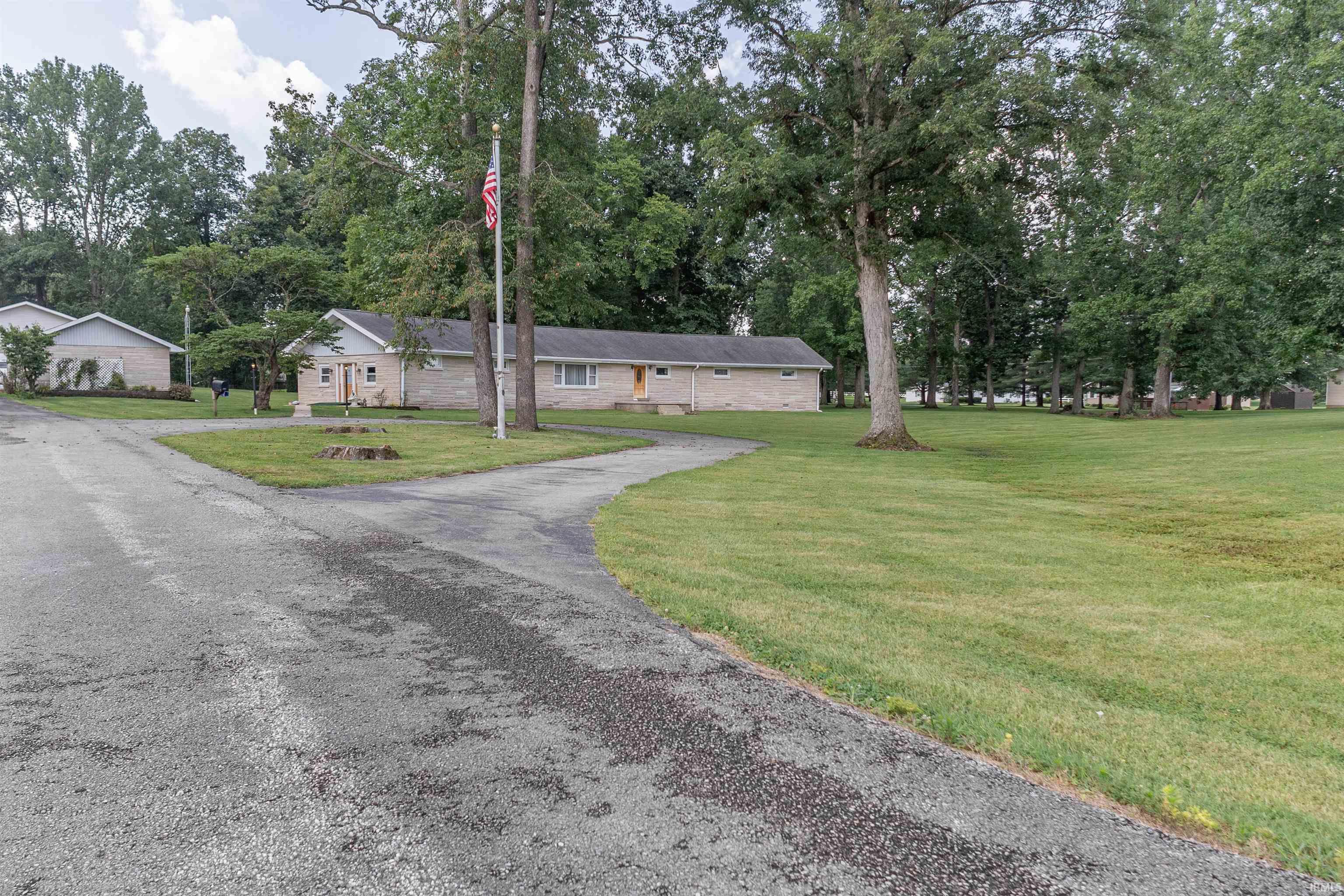 1372 Yockey Road Mitchell, IN 47446 - Photo 31 of 36