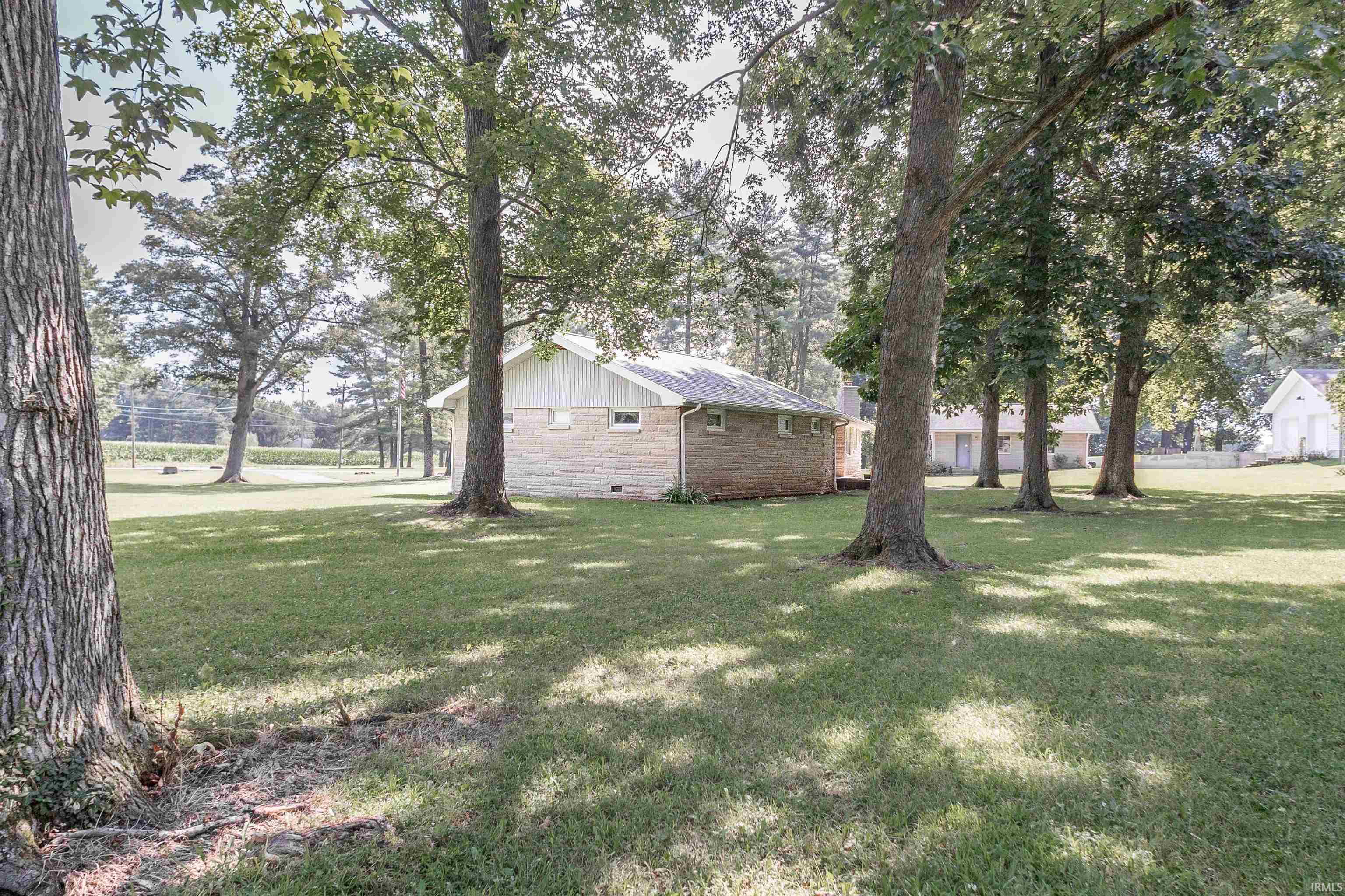 1372 Yockey Road Mitchell, IN 47446 - Photo 33 of 36