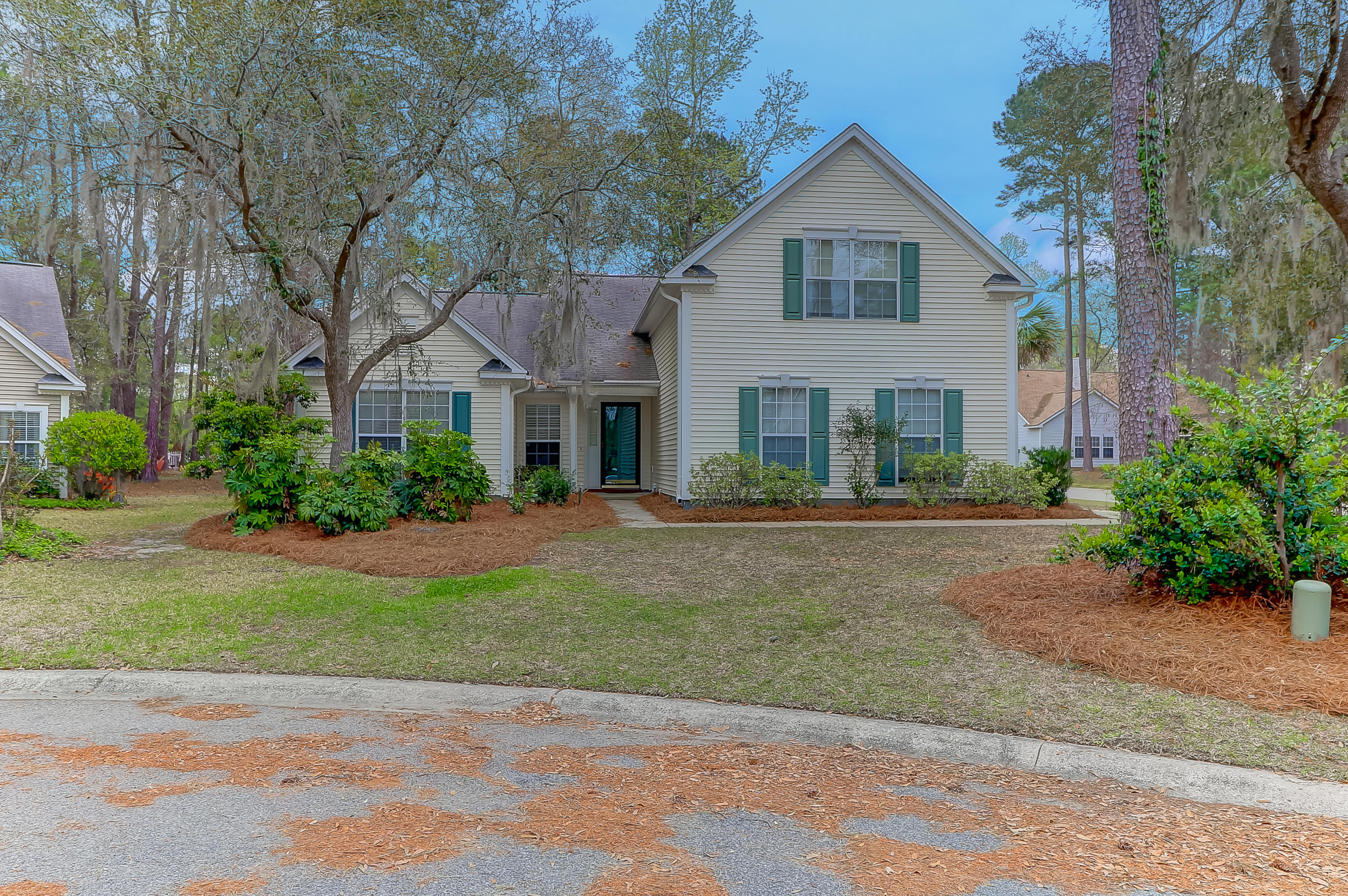 564 Pointe Of Oaks Road Summerville, SC 29485 - Photo 1 of 1 564 Point of Oak (46)