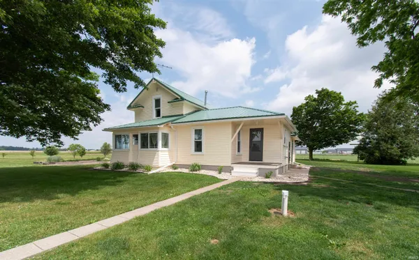 $359,900 | 11366 County Road 38, Millersburg, IN 46543