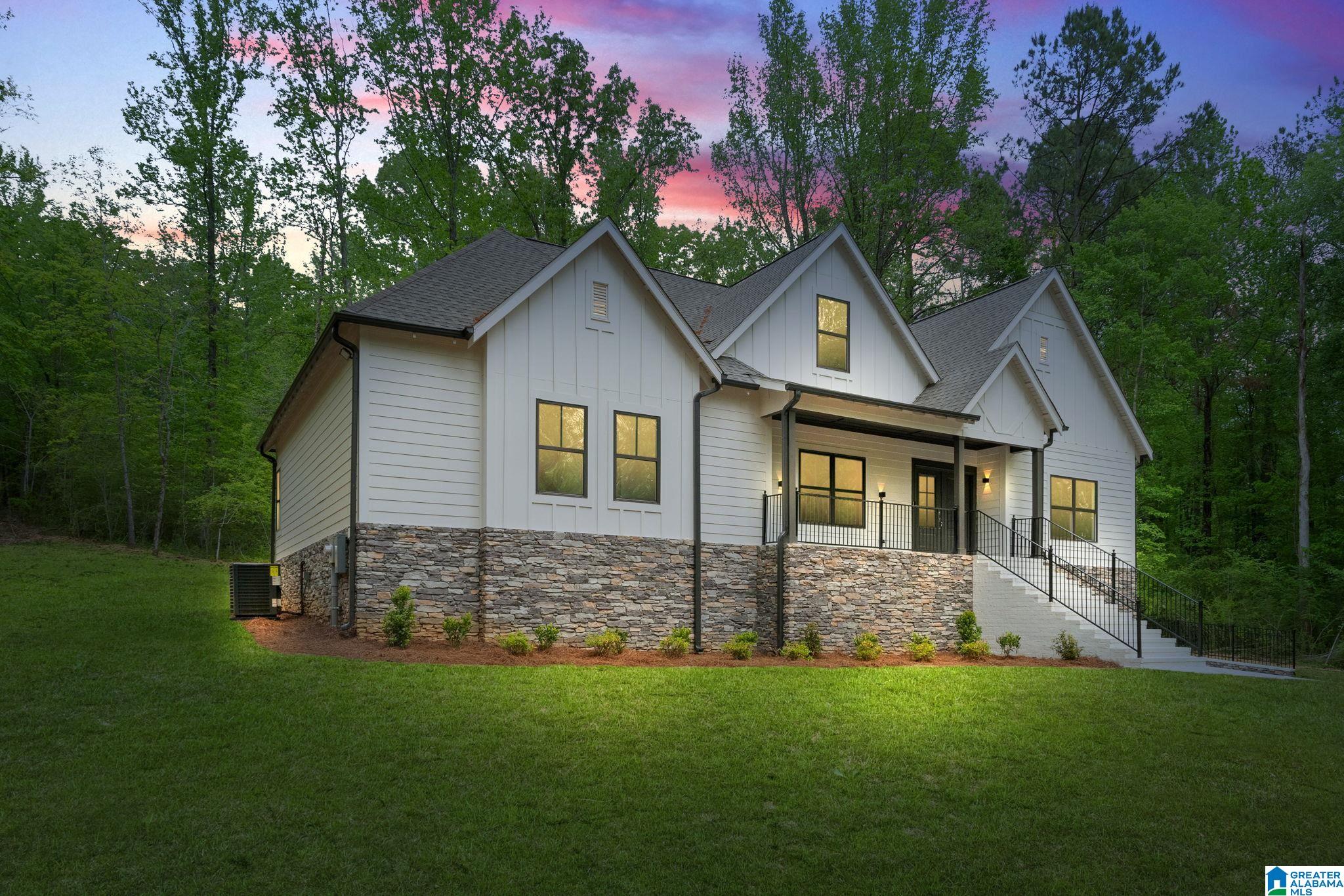 8419 Daniel Trail Dora, AL 35062 - Photo 2 of 38