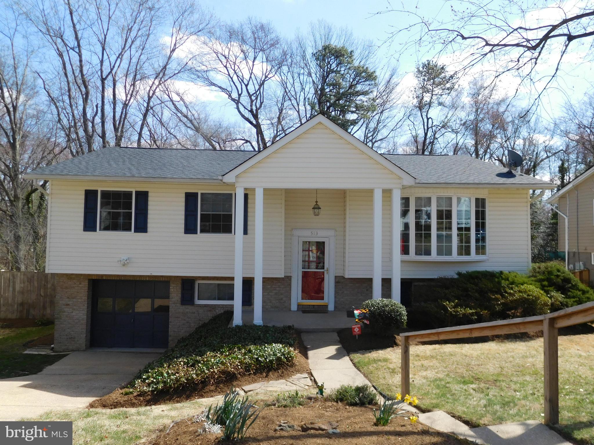513 Maple Ridge Lane Odenton, MD 21113 - Photo 1 of 30 Exterior (Front)