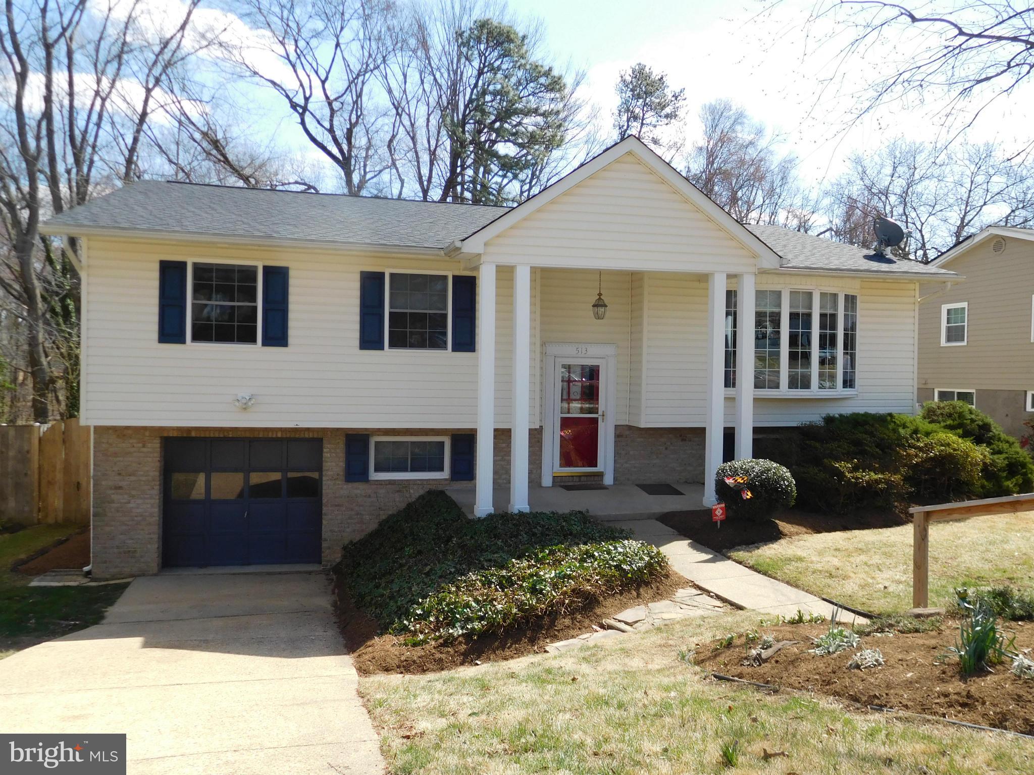 513 Maple Ridge Lane Odenton, MD 21113 - Photo 30 of 30 Exterior (Front)