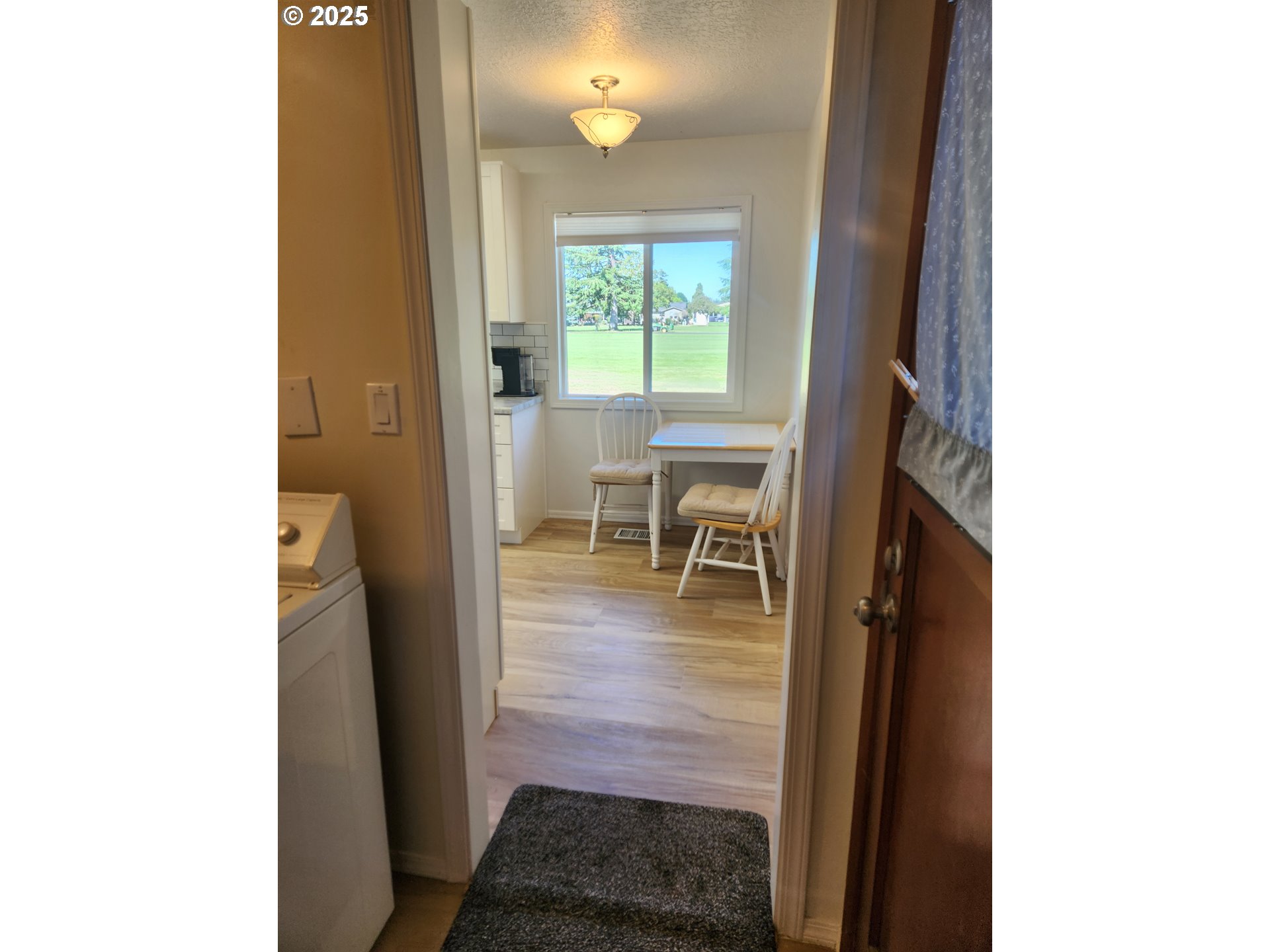 1255 Princeton Road Woodburn, OR 97071 - Photo 17 of 33 Kitchen