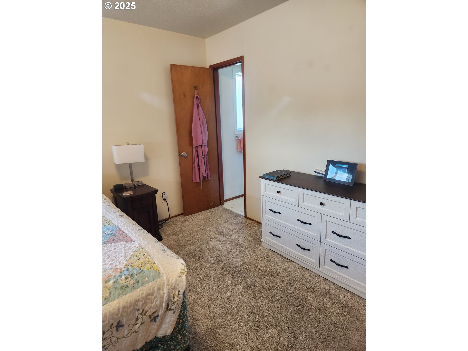 1255 Princeton Road Woodburn, OR 97071 - Photo 19 of 33 Bedroom