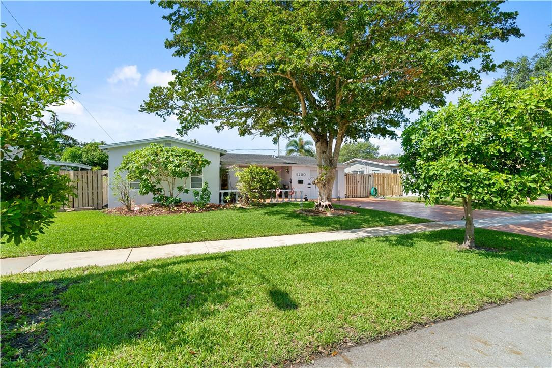9200 Southwest 55th Street Cooper City, FL 33328 - Photo 3 of 23 Exterior Front