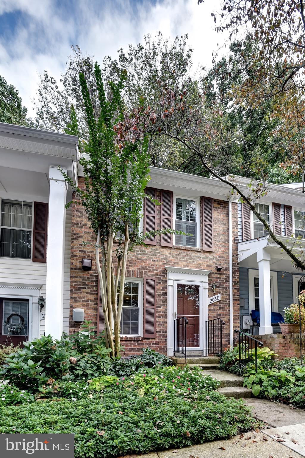 2058 Derby Ridge Lane, Unit 314 Silver Spring, MD 20910 - Photo 2 of 33 Front of Home