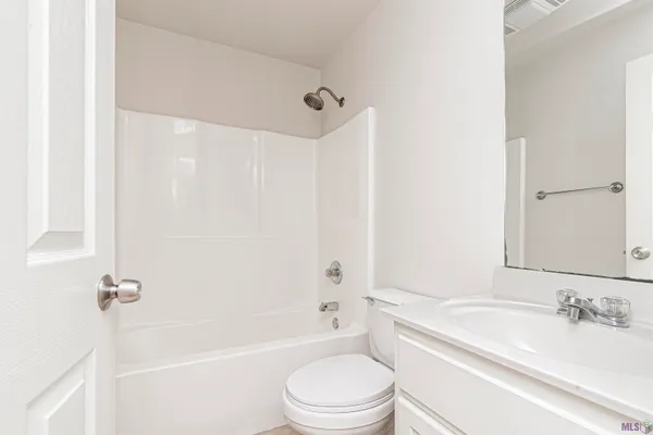 $1,950 | 37024 Rivergate Avenue, Geismar, LA 70734