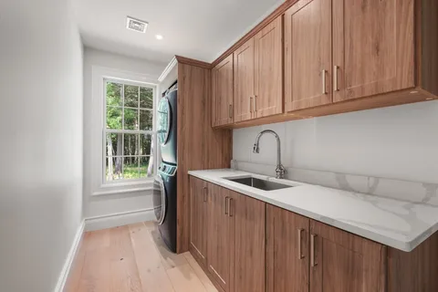 $2,699,000 | 252 Winter Street, Norwell, MA 02061