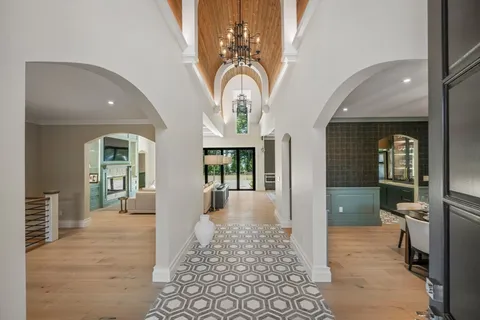 $2,699,000 | 252 Winter Street, Norwell, MA 02061