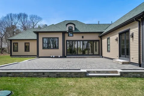 $2,699,000 | 252 Winter Street, Norwell, MA 02061