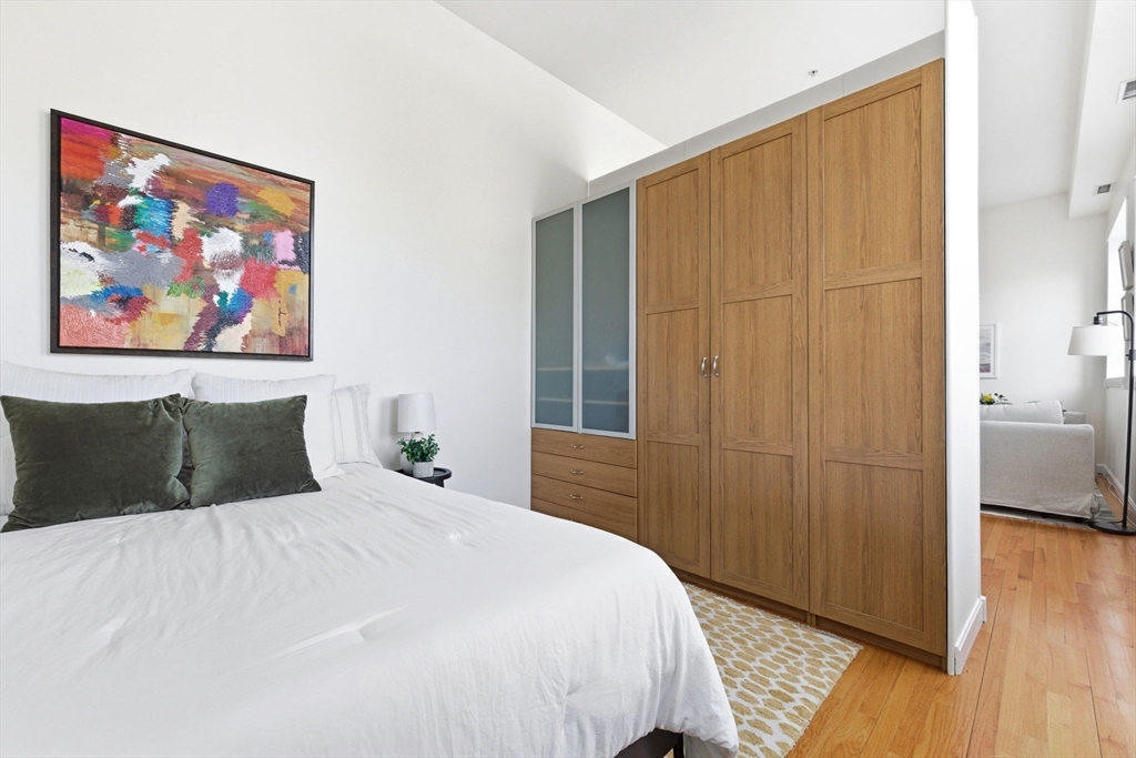 156 Chelsea Street, Unit 201 Boston, MA 02128 - Photo 16 of 23