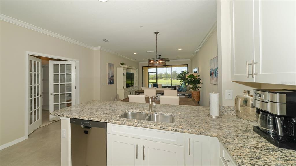 13720 Messina Loop, Unit 103 Bradenton, FL 34211 - Photo 20 of 84