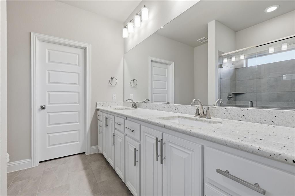 1053 Hickory Lane Howe, TX 75459 - Photo 21 of 36