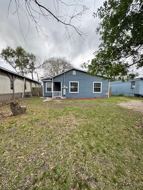 1405 Rice Street Alvin, TX 77511 - Photo 4 of 17