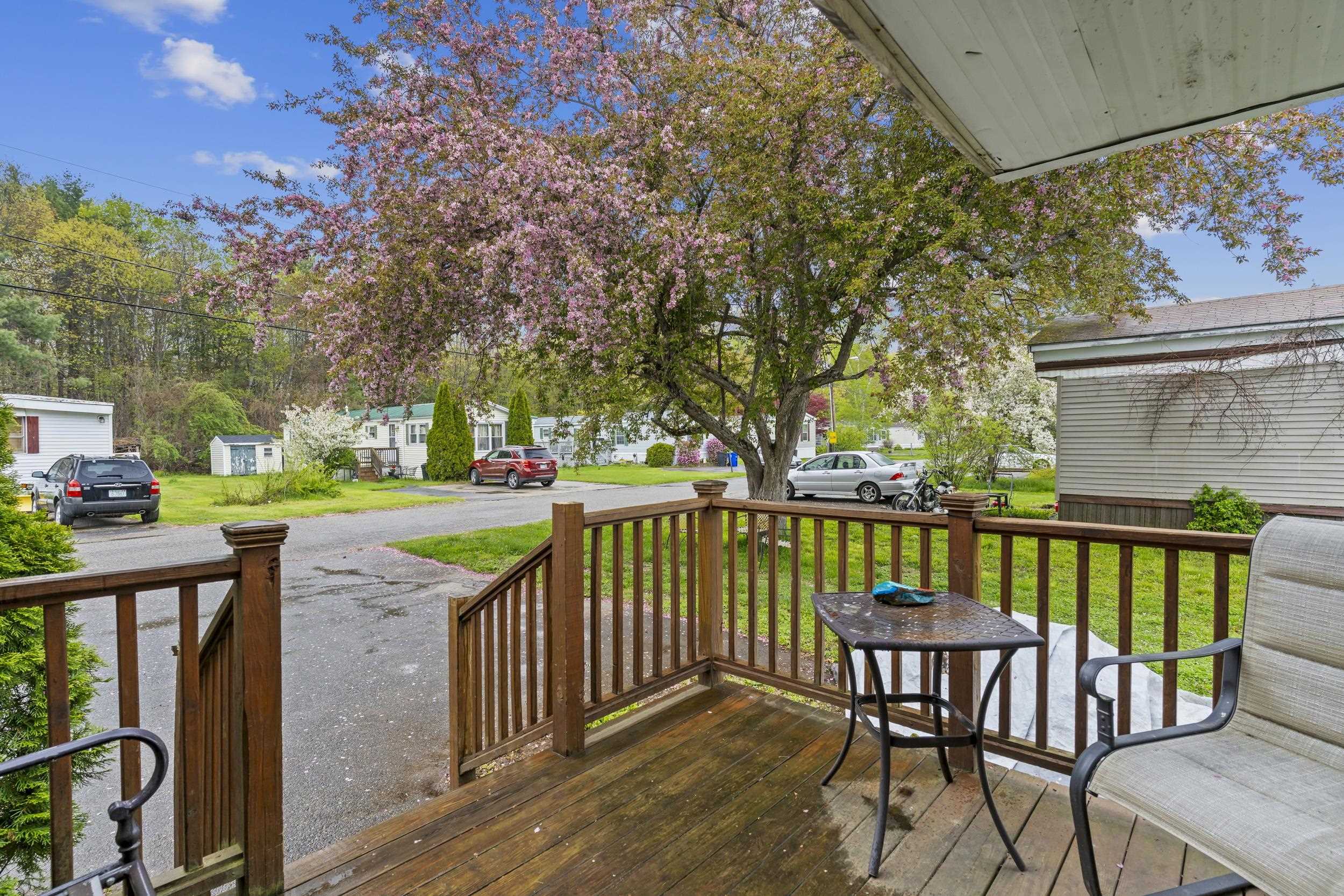 53 Hilton Avenue Exeter, NH 03833 - Photo 11 of 34