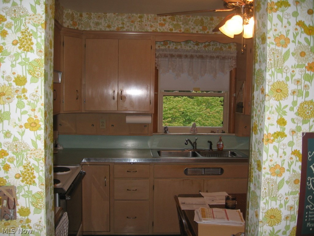 8124 Hillside Road Independence, OH 44131 - Photo 13 of 27 Gallery Image 13