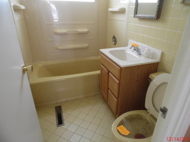 3524 Adams Street Lansing, IL 60438 - Photo 9 of 10