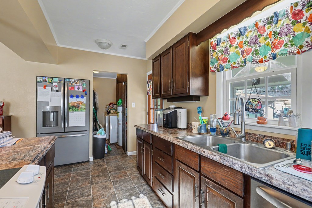 67 Lowell Street Murphy, NC 28906 - Photo 15 of 40