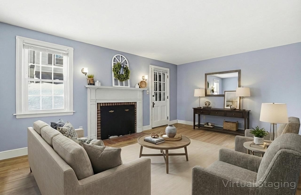 12 Cardinal Road Worcester, MA 01602 - Photo 2 of 34