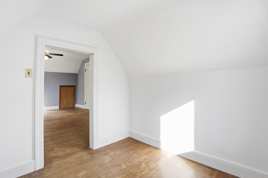 12 Cardinal Road Worcester, MA 01602 - Photo 23 of 34