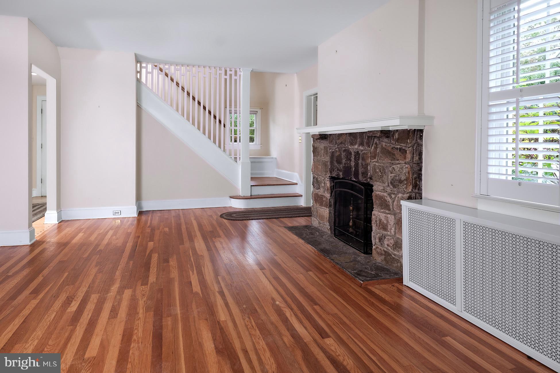 111 King George Road Pennington, NJ 08534 - Photo 3 of 26