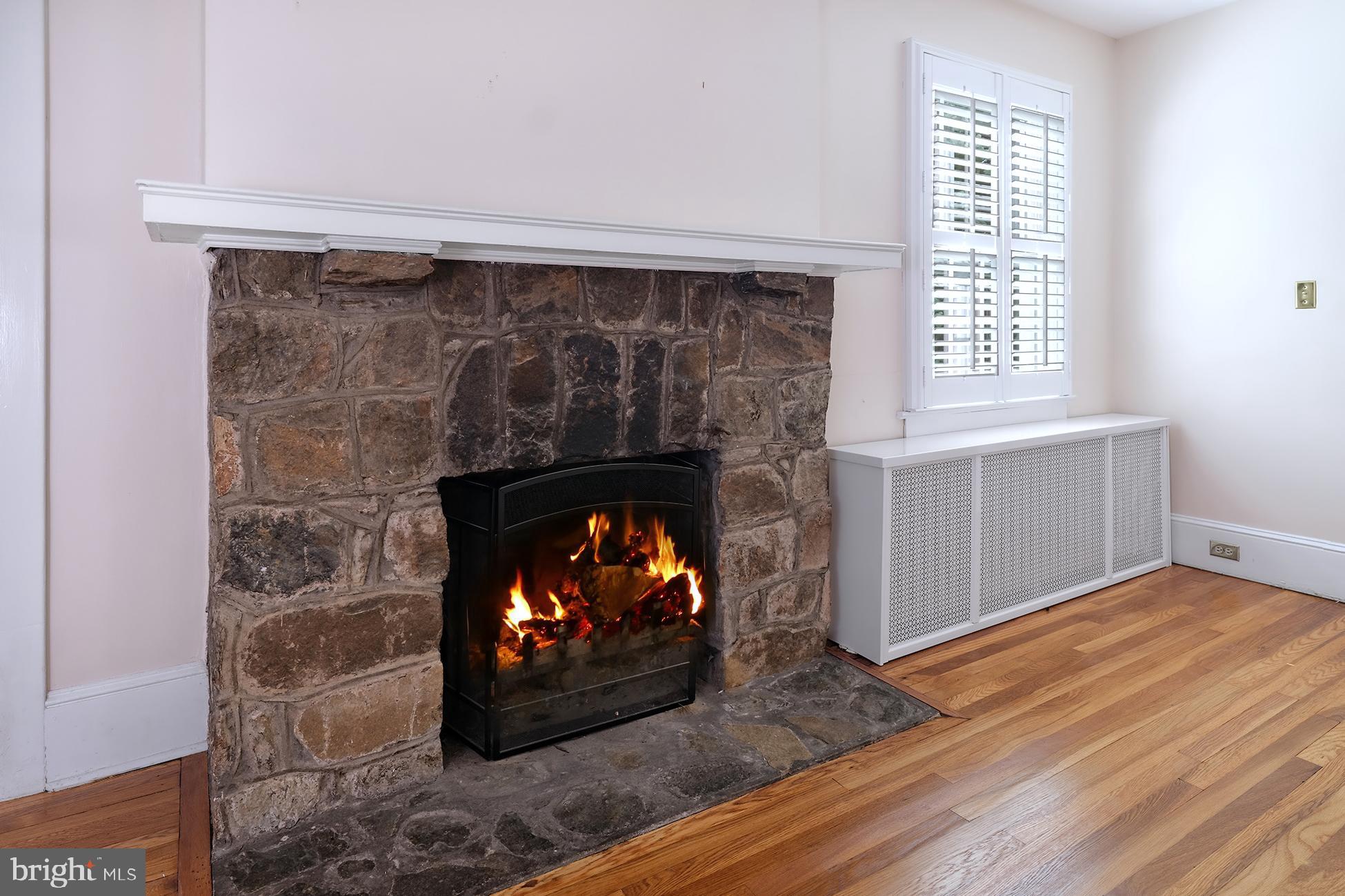 111 King George Road Pennington, NJ 08534 - Photo 5 of 26