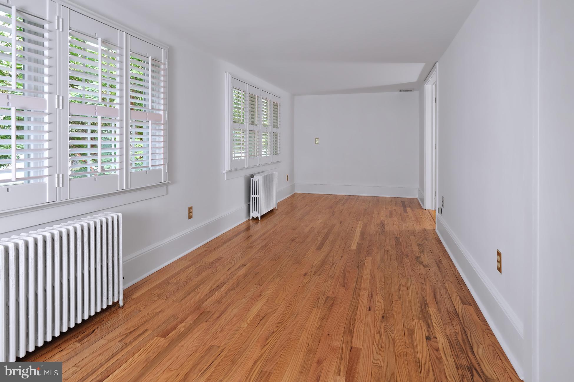 111 King George Road Pennington, NJ 08534 - Photo 6 of 26