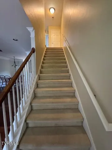 $1,800 | 1709 Cherokee Road, Unit 201, Johnson City, TN 37604