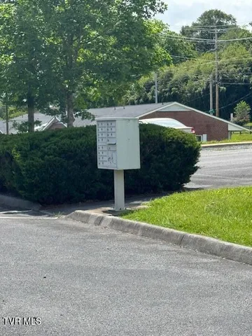 $1,800 | 1709 Cherokee Road, Unit 201, Johnson City, TN 37604